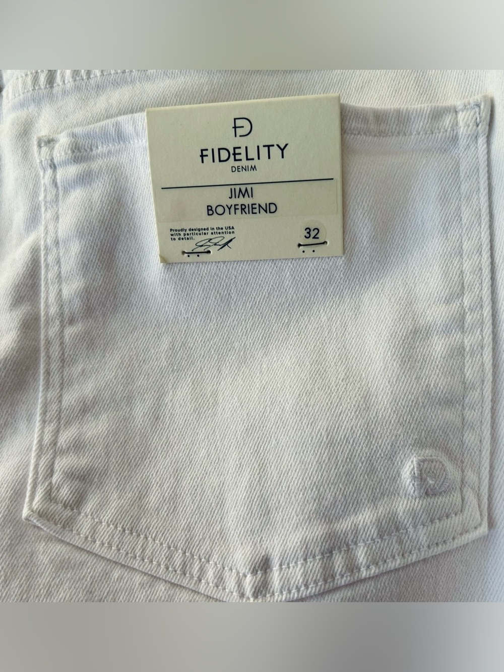 NWT - Fidelity Denim Jimi Boyfriend Cropped White Jeans